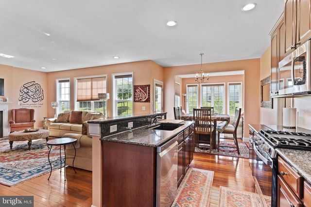 6 BELLA VISTA DRIVE, Mechanicsburg, PA 17050