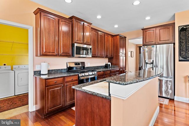 6 BELLA VISTA DRIVE, Mechanicsburg, PA 17050