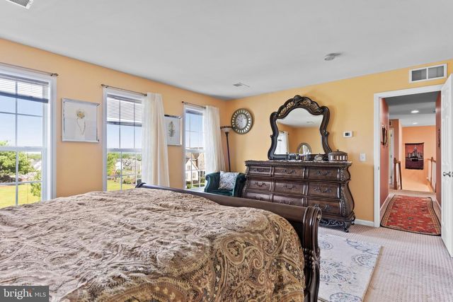 6 BELLA VISTA DRIVE, Mechanicsburg, PA 17050