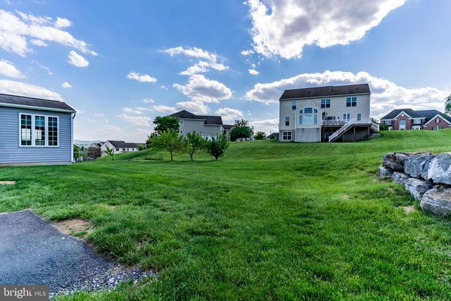 6 BELLA VISTA DRIVE, Mechanicsburg, PA 17050