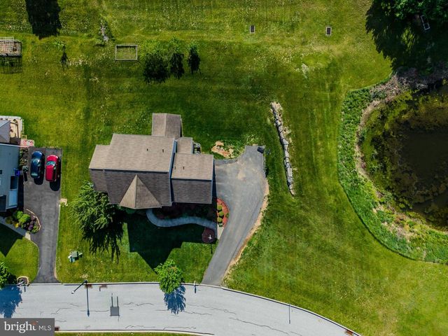 6 BELLA VISTA DRIVE, Mechanicsburg, PA 17050
