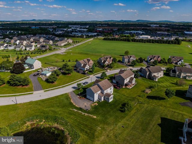 6 BELLA VISTA DRIVE, Mechanicsburg, PA 17050