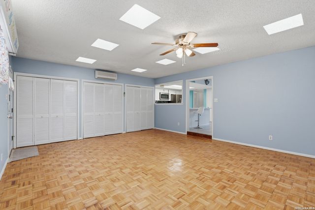 10959 Crown Park Lane, San Antonio, TX 78239