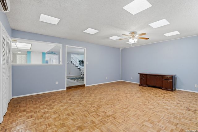 10959 Crown Park Lane, San Antonio, TX 78239