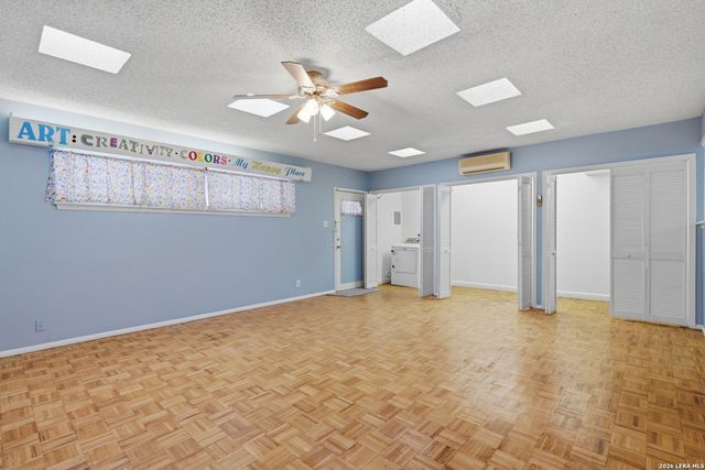 10959 Crown Park Lane, San Antonio, TX 78239
