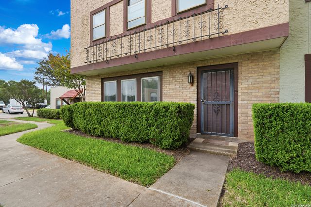 10959 Crown Park Lane, San Antonio, TX 78239