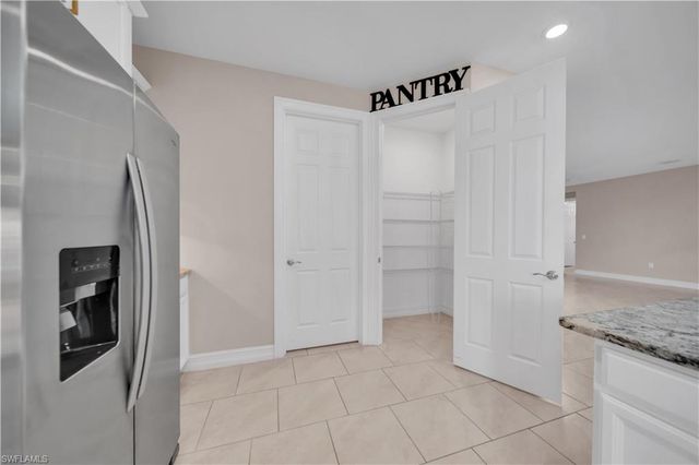 838 NW 2nd ST, Cape Coral, FL 33993