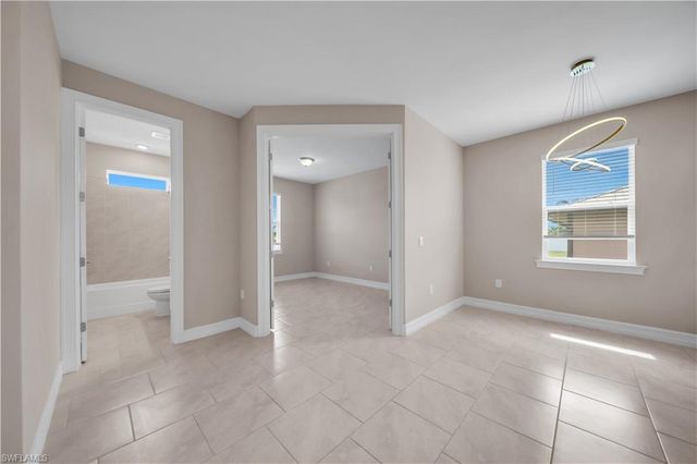 838 NW 2nd ST, Cape Coral, FL 33993