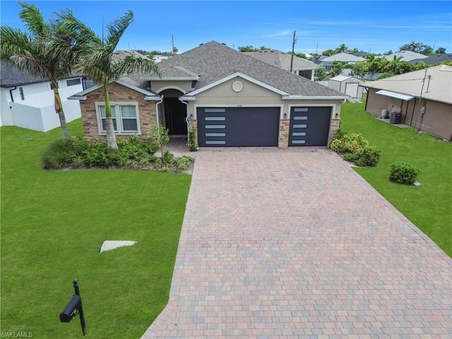 838 NW 2nd ST, Cape Coral, FL 33993