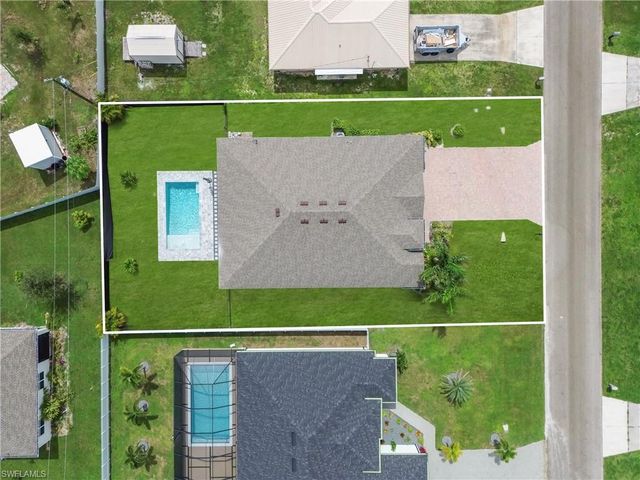 838 NW 2nd ST, Cape Coral, FL 33993