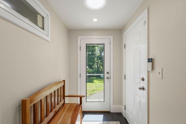 13 Center Hill Rd., Kingston, MA 02364