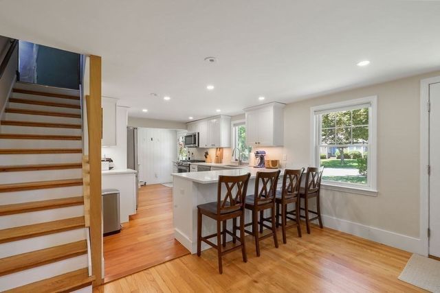 13 Center Hill Rd., Kingston, MA 02364