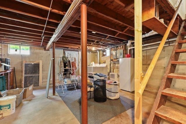 13 Center Hill Rd., Kingston, MA 02364