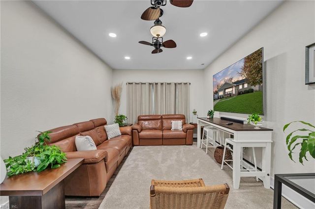 8461 Larrymore AVE, Norfolk, VA 23518