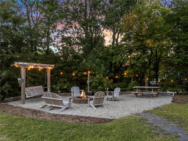 8461 Larrymore AVE, Norfolk, VA 23518