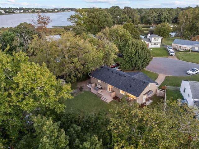 8461 Larrymore AVE, Norfolk, VA 23518