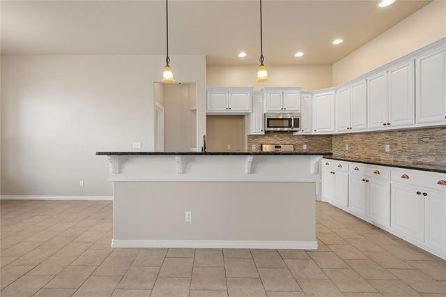 8425 NW 140th Street, Oklahoma City, OK 73142