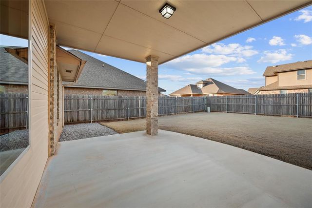 8425 NW 140th Street, Oklahoma City, OK 73142