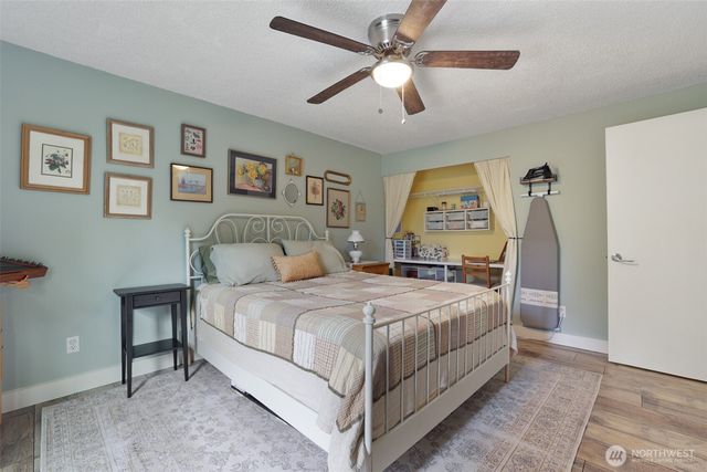 3929 Faith Place NW, Bremerton, WA 98312