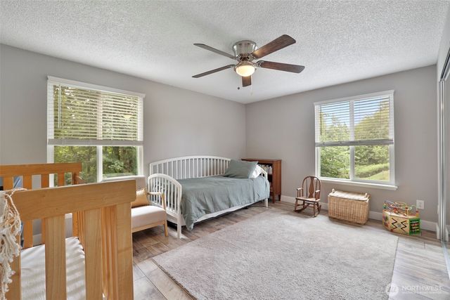 3929 Faith Place NW, Bremerton, WA 98312