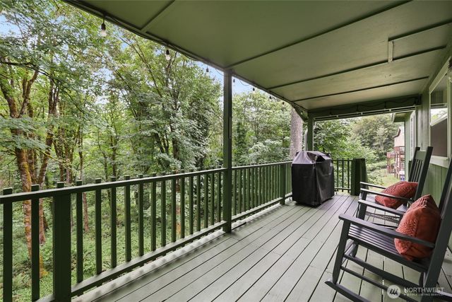 3929 Faith Place NW, Bremerton, WA 98312