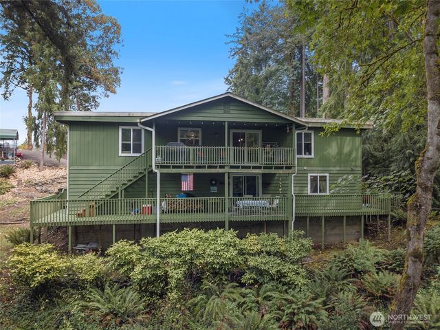 3929 Faith Place NW, Bremerton, WA 98312