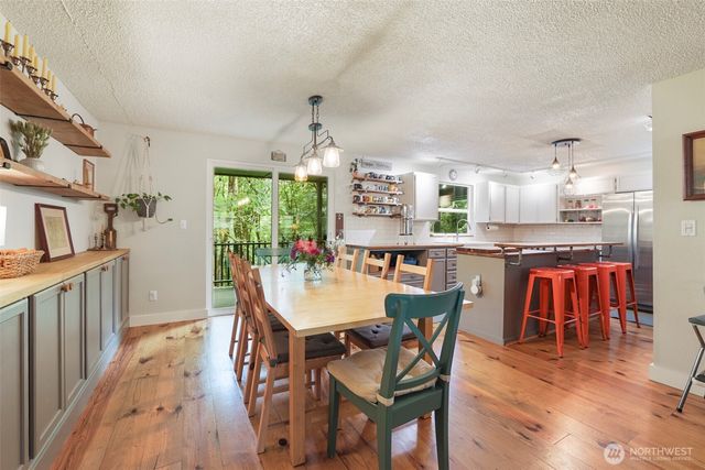 3929 Faith Place NW, Bremerton, WA 98312
