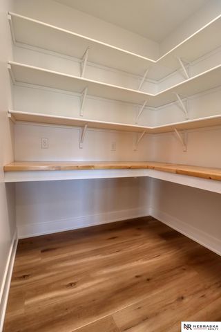 9520 Delano Drive, Lincoln, NE 68516