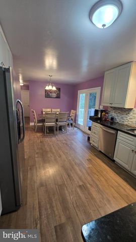 16300 KAISER CT, Hagerstown, MD 21740