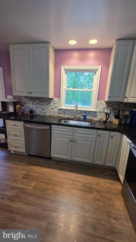 16300 KAISER CT, Hagerstown, MD 21740