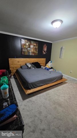 16300 KAISER CT, Hagerstown, MD 21740