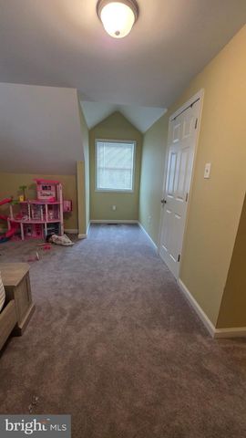 16300 KAISER CT, Hagerstown, MD 21740