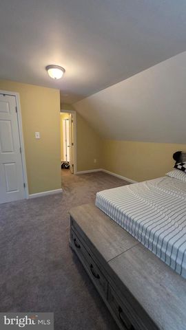 16300 KAISER CT, Hagerstown, MD 21740