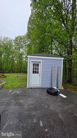 16300 KAISER CT, Hagerstown, MD 21740