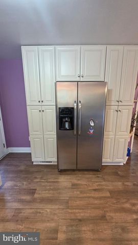16300 KAISER CT, Hagerstown, MD 21740