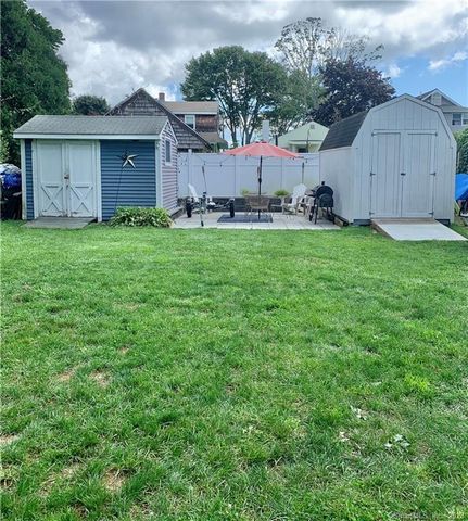 54 Hartford Avenue, Old Saybrook, CT 06475