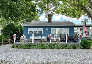 54 Hartford Avenue, Old Saybrook, CT 06475