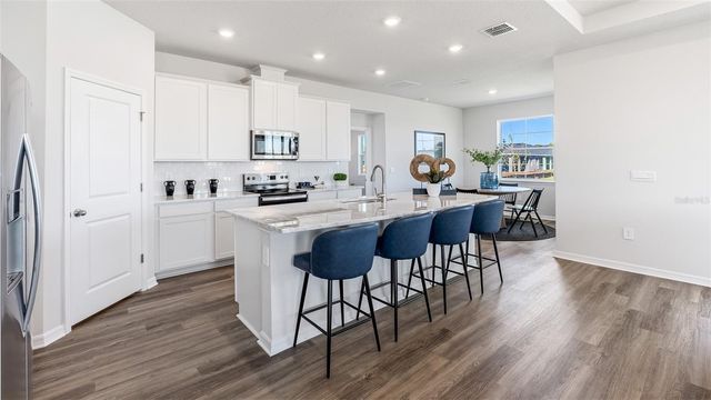 10409 WOODLAND GARDEN WAY, Parrish, FL 34219