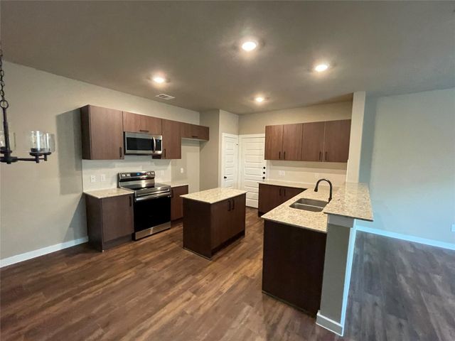 9789 Grosbeak Lane, Magnolia, TX 77354