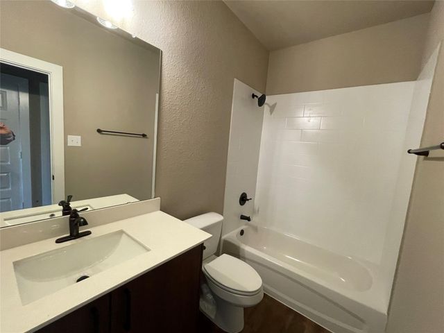 9789 Grosbeak Lane, Magnolia, TX 77354