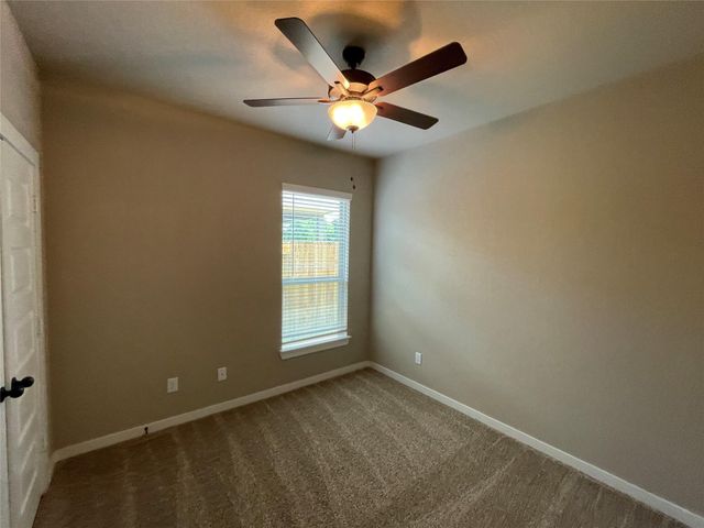 9789 Grosbeak Lane, Magnolia, TX 77354