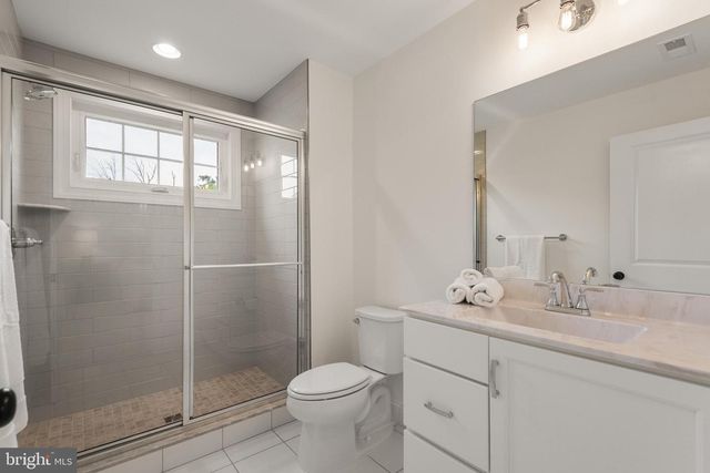 18 POPJOY LN, Glenmoore, PA 19343