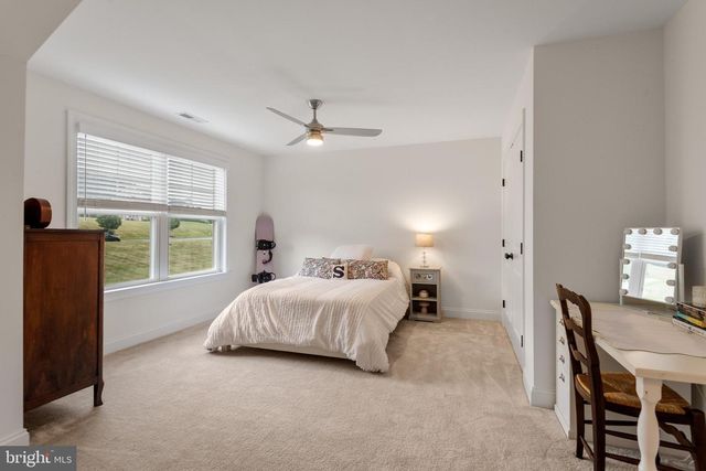 18 POPJOY LN, Glenmoore, PA 19343