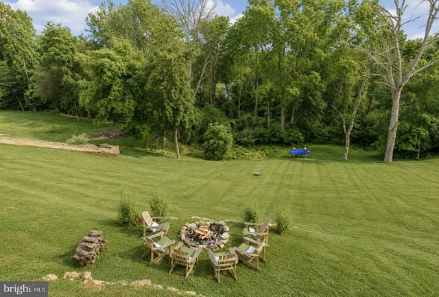 18 POPJOY LN, Glenmoore, PA 19343