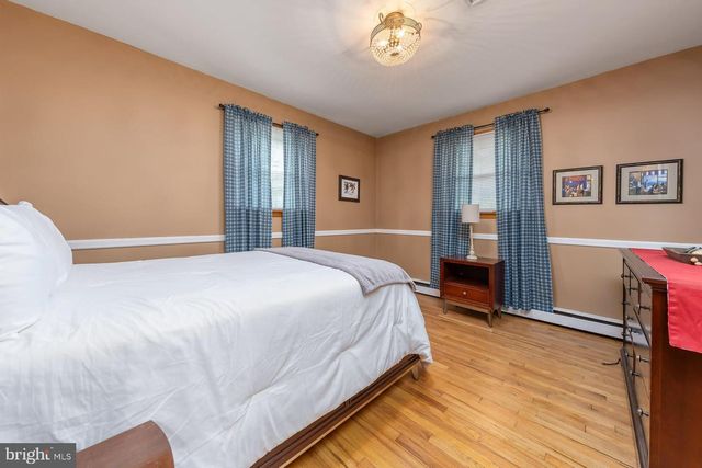 112 CARSON AVE, Gibbstown, NJ 08027