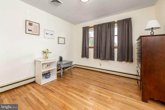 112 CARSON AVE, Gibbstown, NJ 08027