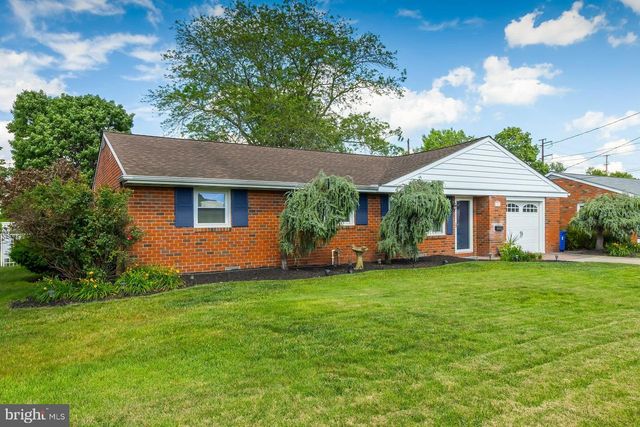 112 CARSON AVE, Gibbstown, NJ 08027