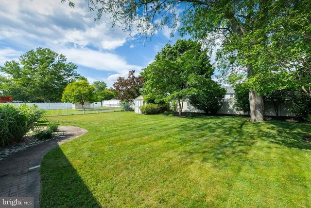 112 CARSON AVE, Gibbstown, NJ 08027
