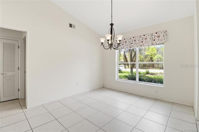 13 BONNIE COURT N, Homosassa, FL 34446