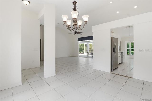 13 BONNIE COURT N, Homosassa, FL 34446